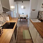 Апартаменты Matea Zlatni Potok