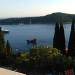 Matea Zlatni Potok